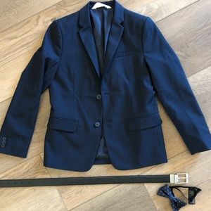 Boys’ Blazer / Bowtie / Belt